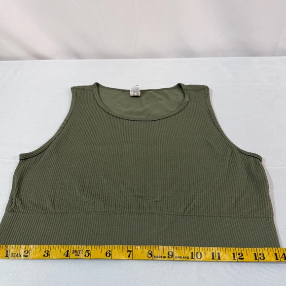 Yogalicious ribbed crop tank Top XL Green Exercise Activewear Yoga Fashion - Picture 3 of 9
